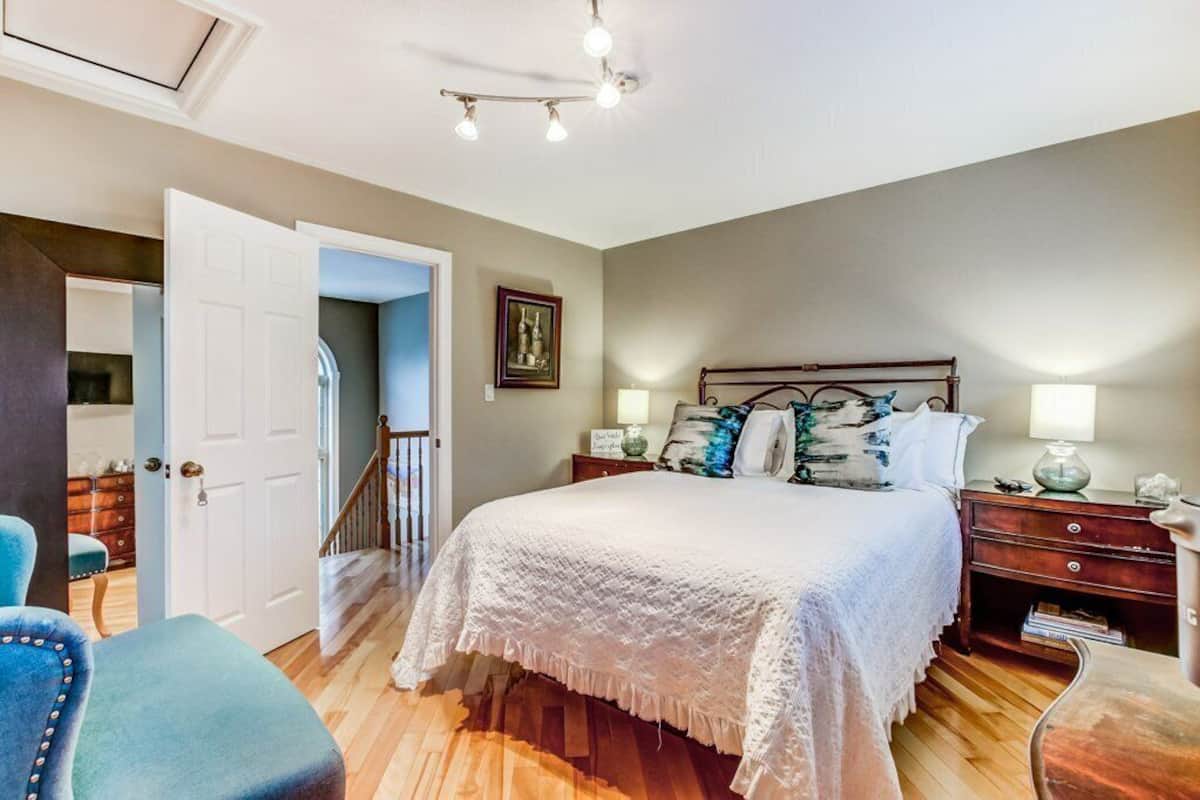 Deluxe Double Room, 1 Queen Bed, Ensuite, Garden View | Egyptian cotton sheets, premium bedding, down comforters, pillowtop beds