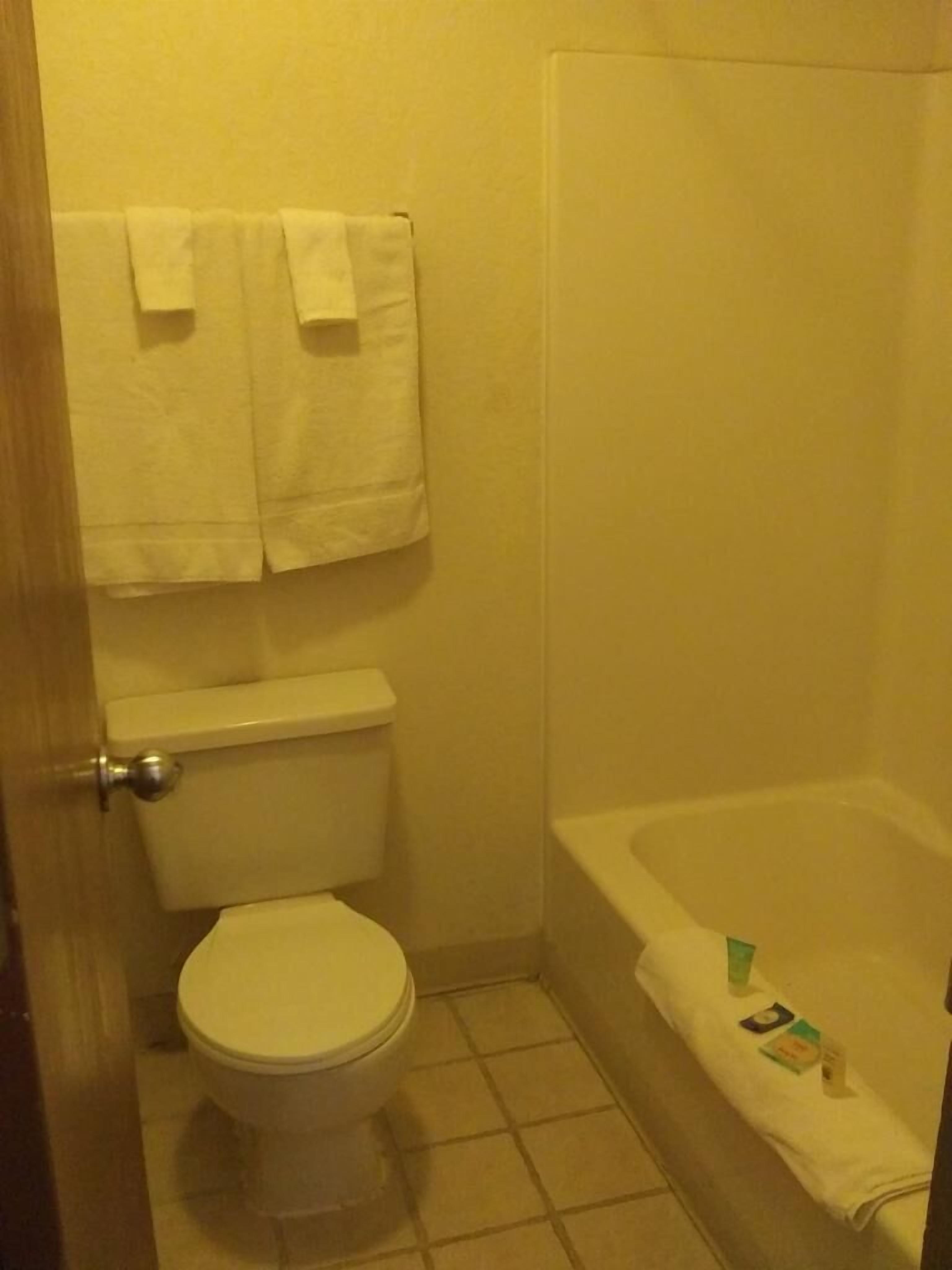 Plaza Inn Lordsburg — photo 14
