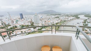 Balcony - Thuy Linh Apartment (Bac Nha Trang)