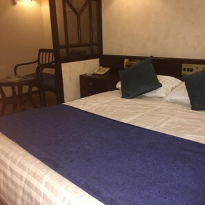 11 bedrooms, WiFi - Diamond Hotel cruise boat (Cairo Governorate)