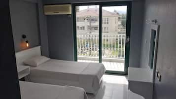 Economy Twin Room | Free WiFi