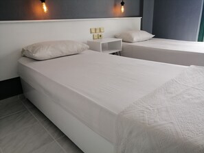 Chambre Économique avec lits jumeaux