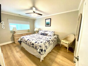 2 bedrooms, iron/ironing board, Internet