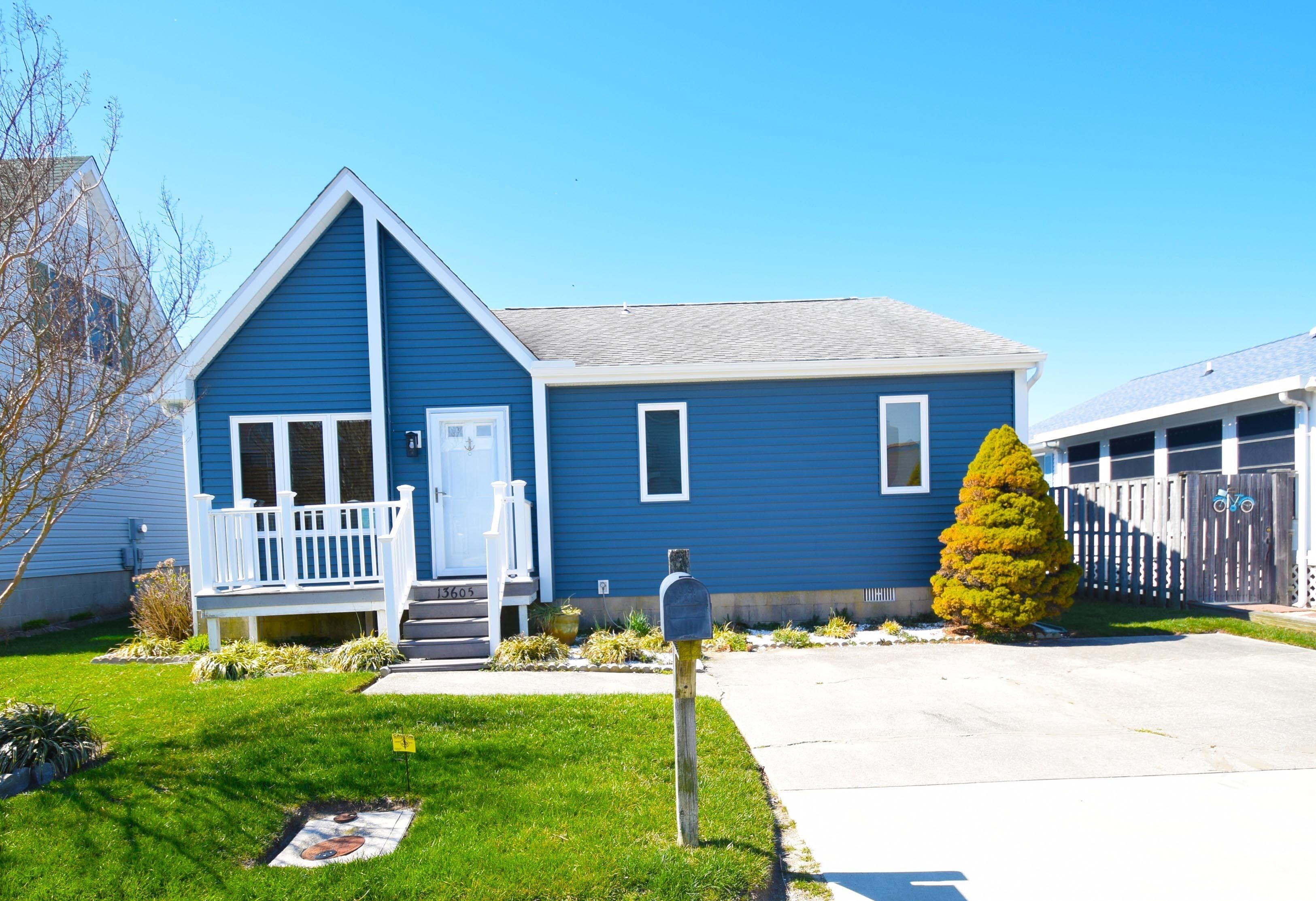 Barge Road 13605-Bayside 136th St, Free WiFi, W/D, AC
