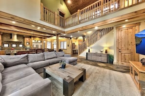 Smart TV, fireplace, table football, offices - Gentian Adventure Lodge: Hot Tub, Games, Near Lake (South Lake Tahoe)