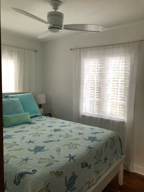 2 chambres, matelas mémoire de forme, coffres-forts dans les chambres