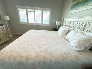 2 bedrooms, iron/ironing board, Internet, bed sheets