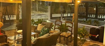Indianna Guest House, Treasure Beach Jamaica