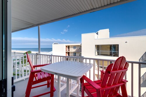 The Marylander Condo & Hotel