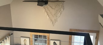Beautiful Asheville Tiny Home Get-a-way