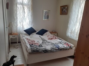 Economy-Zweibettzimmer, Gemeinschaftsbad