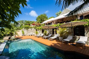 Outdoor pool, sun loungers - The Paradise Peak - Adults Only (Marigot)
