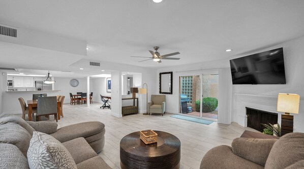 Smart TV, fireplace, offices