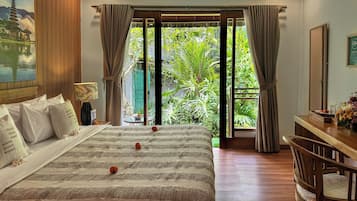 Bungalow with Garden View | Garden view