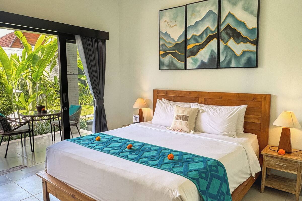 King Room | 办公桌、笔记本电脑工作区、免费 WiFi、床单