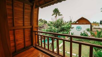 Bungalow Room | Quang cảnh ban công