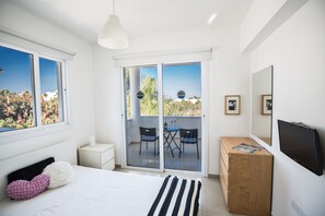 3 Schlafzimmer, Zimmersafe, Bügeleisen/Bügelbrett, kostenloses WLAN
