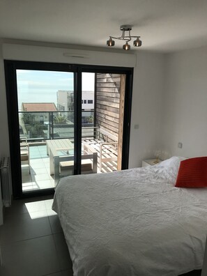 1 bedroom, iron/ironing board, WiFi
