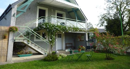 "La Chênaie" independent gîte