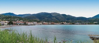 Cozy home in Torraca with WiFi