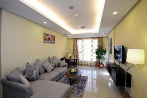42-inch LCD TV with cable channels - The Venue Resident (Mahboula)