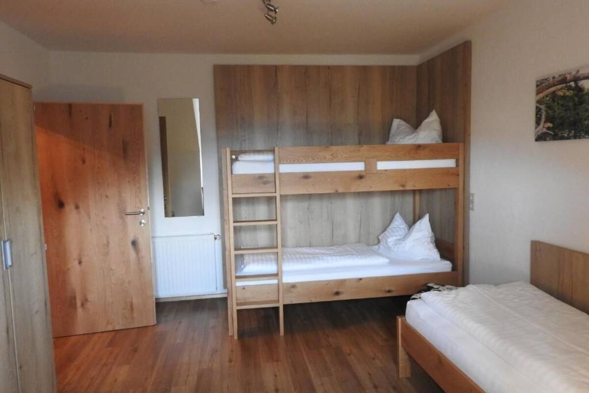 Familienapartment (DONNERSBACH) | 1 Schlafzimmer, kostenloses WLAN