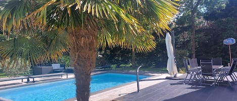 Piscina externa, piscina aquecida