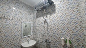 Dusche, Handtücher, Seife, Shampoo