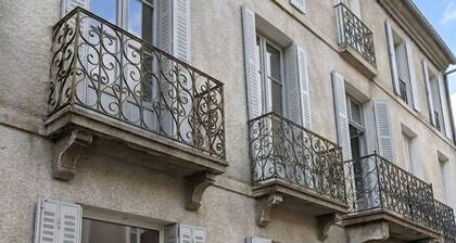 BEAUTIFUL APARTMENT 6 PEOPLE LUCHON CENTER - WIFI - AIR CONDITIONING