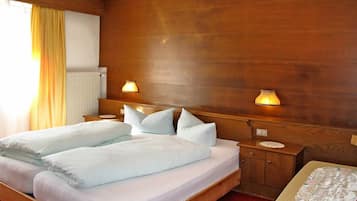 3 Schlafzimmer, Reisekinderbett, kostenloses WLAN