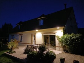 Exterior - Cormeilles Family House (Cormeilles)