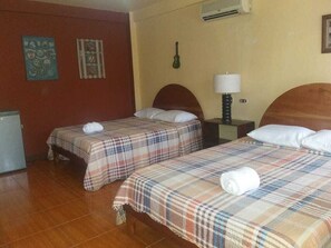 Standard Room | Laptop workspace, free WiFi - Arenal Volcano View Rooms (La Fortuna)