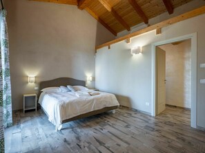 2 habitaciones, cuna de viaje y wifi gratis 