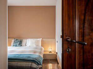 5 bedrooms, travel crib, free WiFi - Beautiful villa for 12 guests with WIFI, pool, A/C, TV, terrace and pets allowed (Narzole)