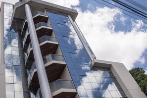 Front of property - Fiori Apartment (Santa Cruz)