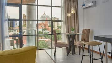 Executive Apartment | 1 bedroom, premium bedding, down duvets, pillow-top beds