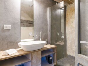 Bathroom - Lovely apartment for 7 people with WIFI and terrace (Pietrabruna)