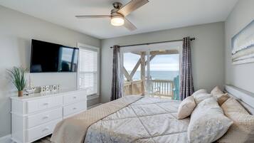 5 bedrooms, iron/ironing board, travel crib, free WiFi