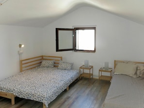 2 bedrooms, free WiFi