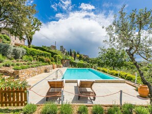 Pool - Nice apartment in villa for 5 people with pool, WIFI, TV, patio, pets allowed and panoramic view (Cennina)