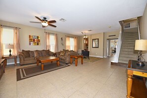 House, Multiple Beds, Private Pool, Partial Sea View | Living room