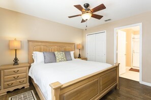 Ferienhaus, Mehrere Betten, eigener Pool, Poolblick | 6 Schlafzimmer, kostenloses WLAN