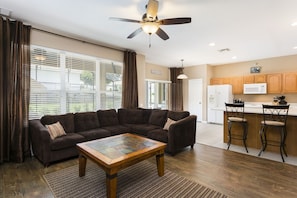 House, Multiple Beds, Private Pool, Pool View | Living room | 42-inch TV with cable channels - Windsor Hills Orlando Villa (Kissimmee)