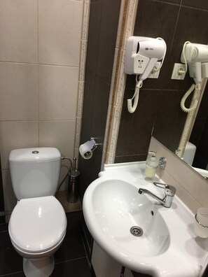 Standard Single Room | Bathroom | Hair dryer, slippers, towels, soap - Guest House HOTEL (Mazyr)
