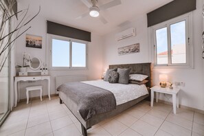 2 Schlafzimmer, Zimmersafe, Bügeleisen/Bügelbrett, kostenloses WLAN