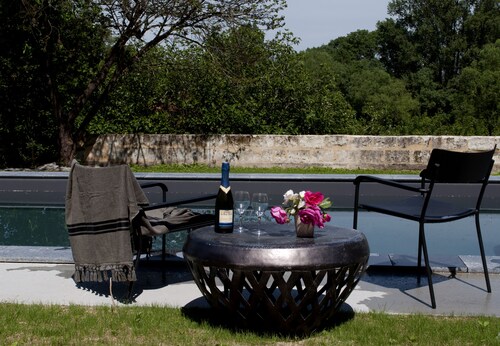Cottage overlooking Loire