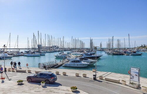 Nice apartment in Comiso