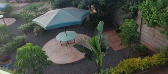Acacia Shade Hotel