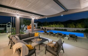 Terrace/patio - Lovely home in Poljica with sauna (Poljica)