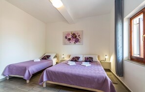 2 chambres, Wi-Fi gratuit, draps fournis
